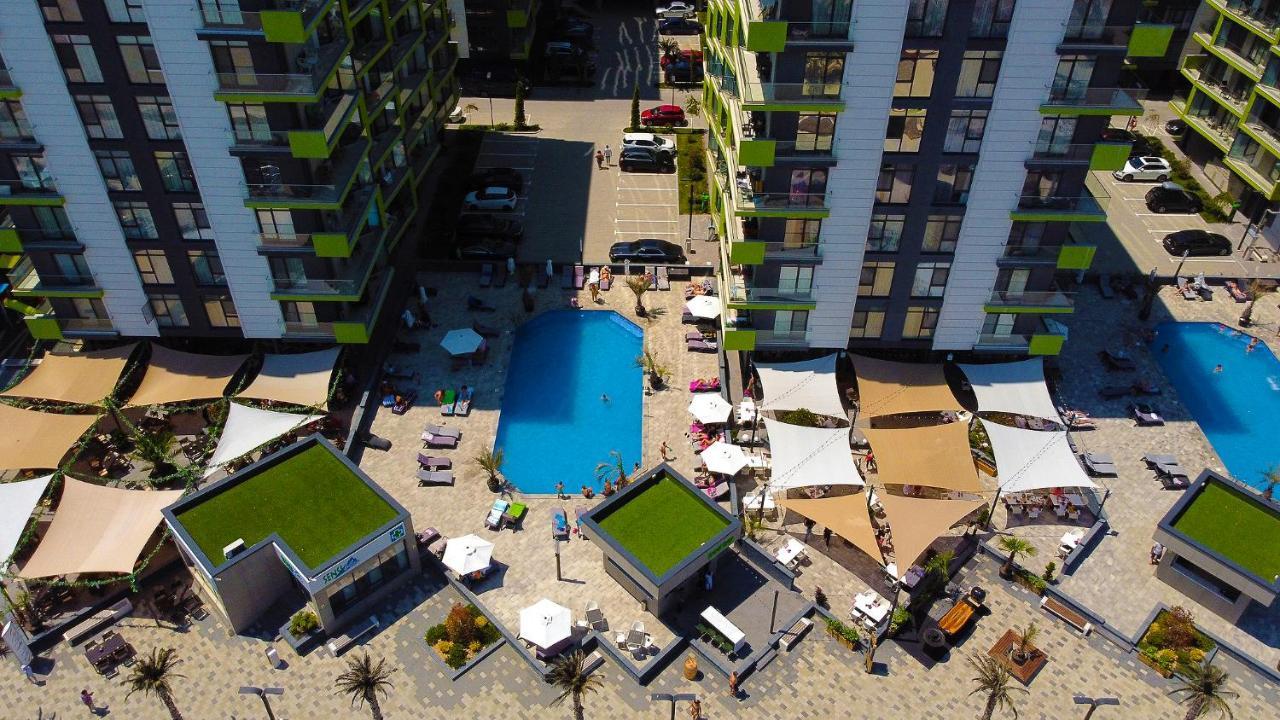 Năvodari Nasty 24 Aparthotel Pool & Spa Mamaia Nord מראה חיצוני תמונה